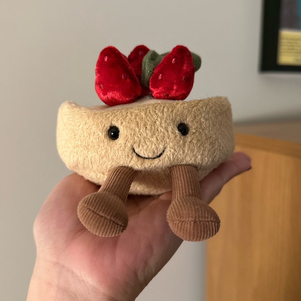 Jellycat Amuseables Fleurette Tarte Aux Fraises